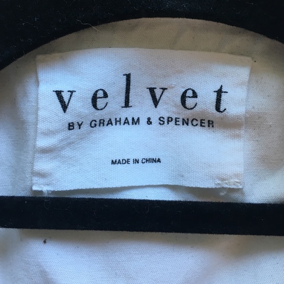 WHITE VEST - Picture 2 of 2