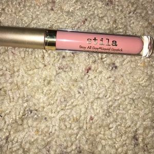 Still stay all day liquid lip stick