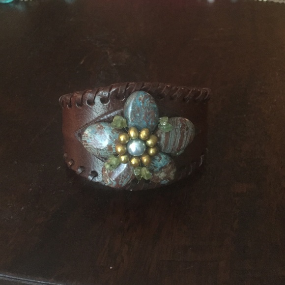 Bracelet