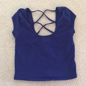 Crop top with back detail
