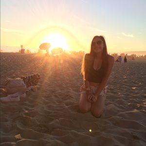 Meet your Posher, Mia