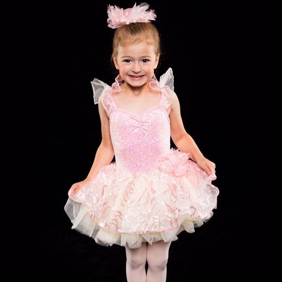 Meet your Posher, Suzanne - Picture 1 of 1