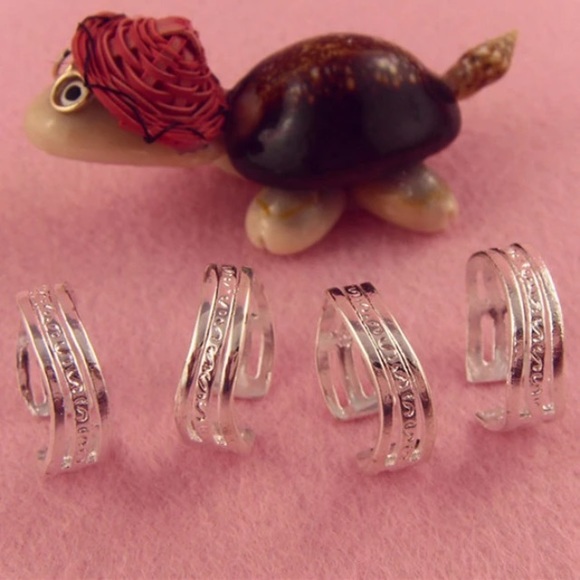 🆕👣Silver TOE RING 👣 Wholesale set of 4