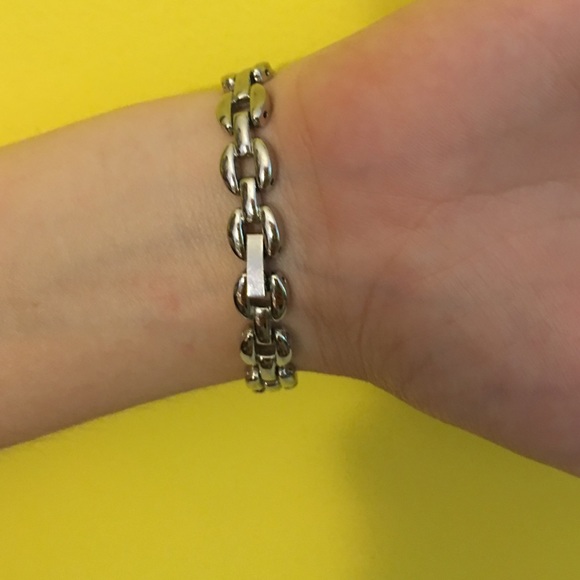 Silver watch - Picture 2 of 2