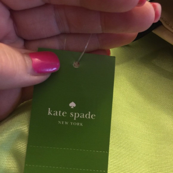 Kate Spade "Tote sold on mer - Picture 4 of 4