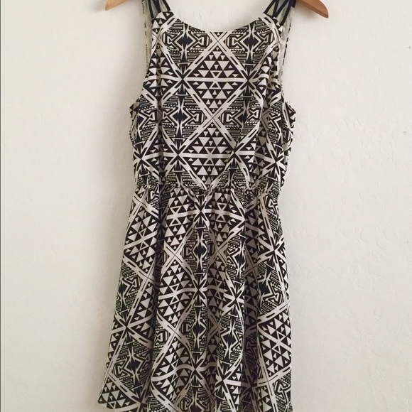 LUSH Aztec Pattern Dress in Large