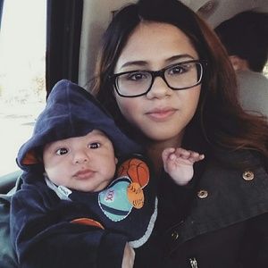 Meet your Posher, Evelyn