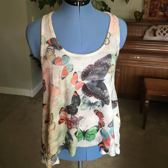 NWOT butterfly tank top