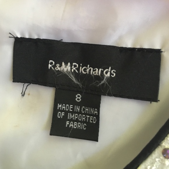 R&M Richard's dress and shaw - Picture 3 of 4