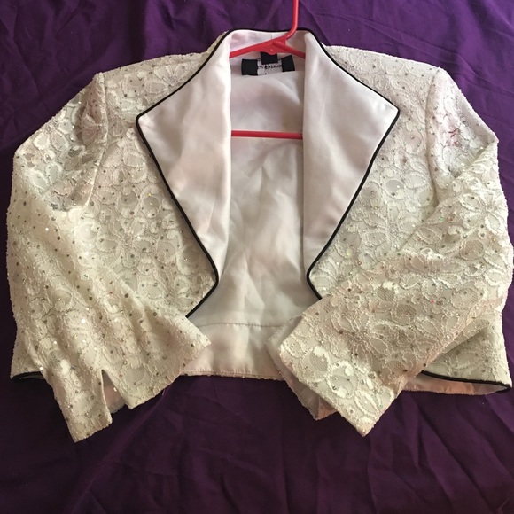 R&M Richard's dress and shaw - Picture 4 of 4