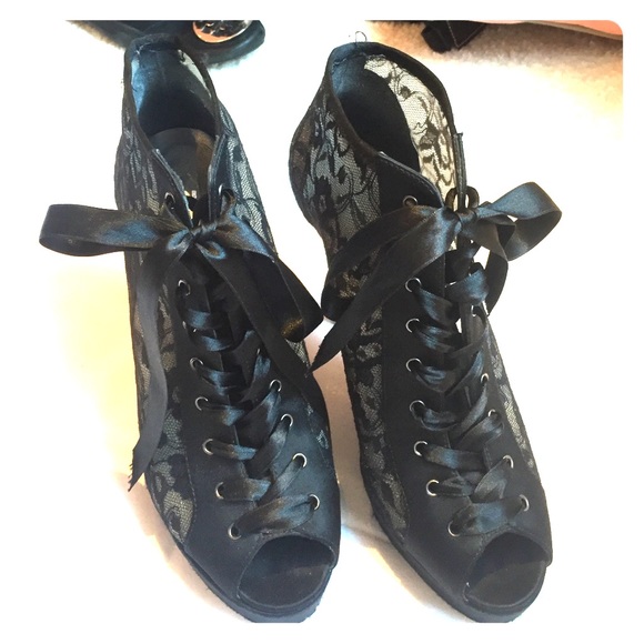 Stuart Weitzman black mesh-lace lace-up booties