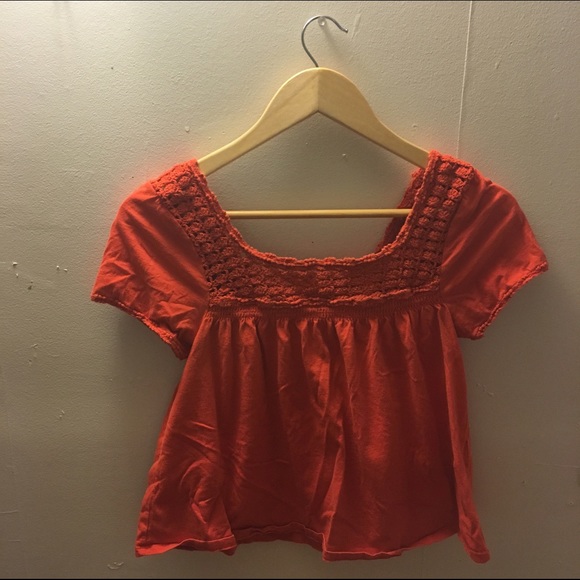 Adorable orange forever 21 crop top!