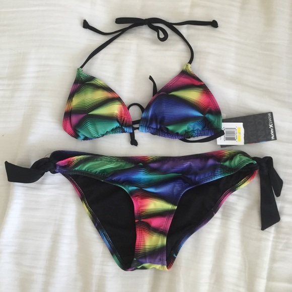 Hurley triangle bikini set