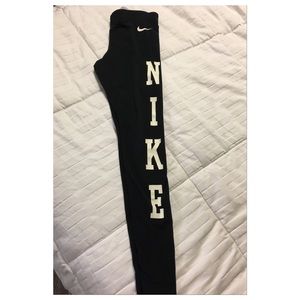 Nike leggings