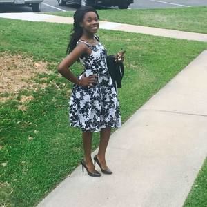 Meet your Posher, Melissa