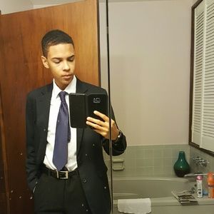 Meet your Posher, Robert