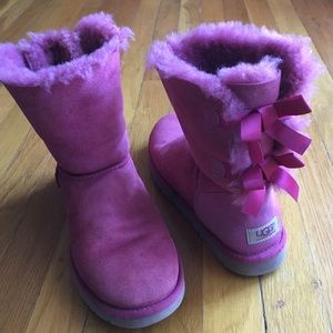 Pink UGG boots || Accepting offers!