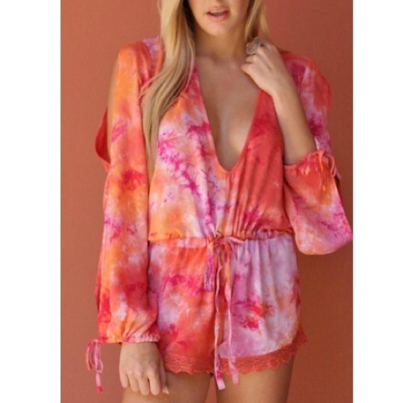 Long sleeved tie dye romoer