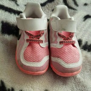 Size 6c toddler nike