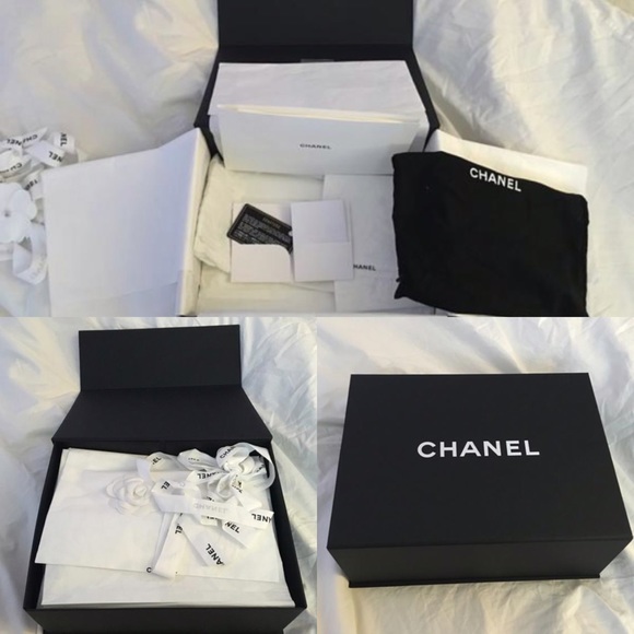 SOLD CHANEL Small Chevron Quilted Boy - Picture 3 of 3