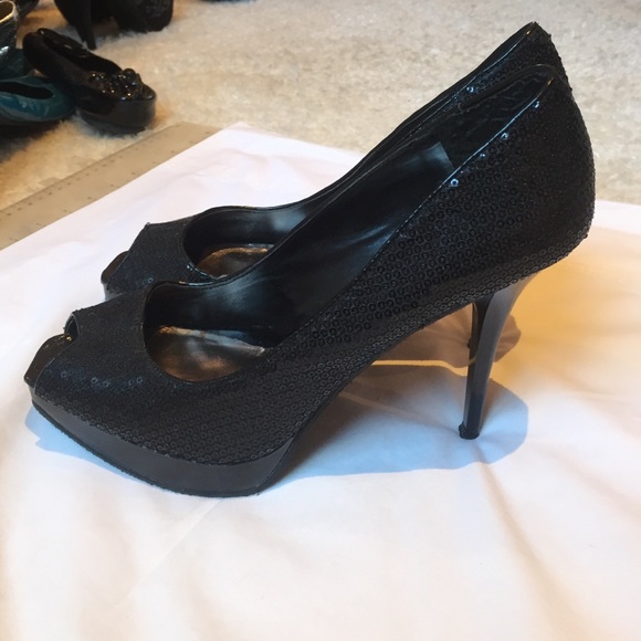 Steve Madden black sequin peep toe heels
