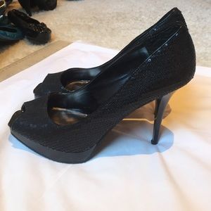 Steve Madden black sequin peep toe heels