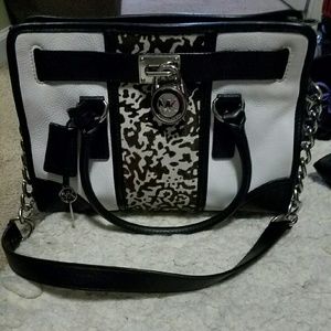 Very rare for @misscvegyrl only.