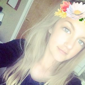 Meet your Posher, Lauryn