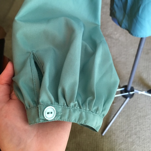 Teal blouse - Picture 3 of 4