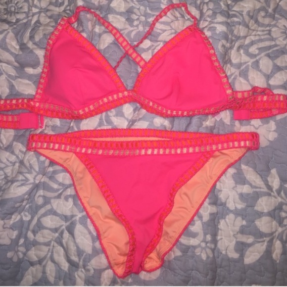 VS Swimsuit👙🎀 never worn! - Picture 4 of 4