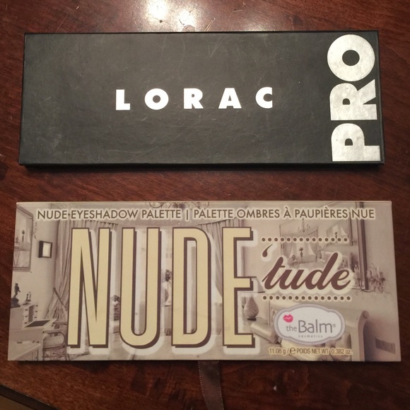 Makeup bundle