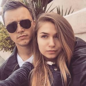 Meet your Posher, Alexandra