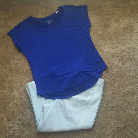 2 for $10/ 3 for $15 Chicos blouse