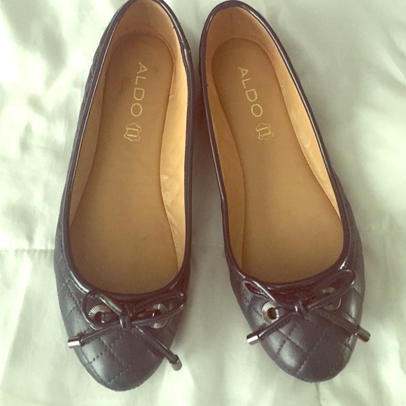 Aldo Navy Flats