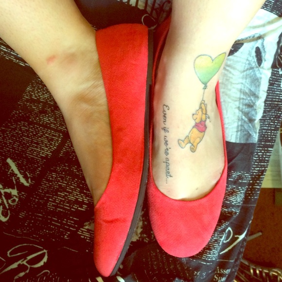 ☀️ SUMMER CLEAROUT ☀️NWOT Red suede flats.