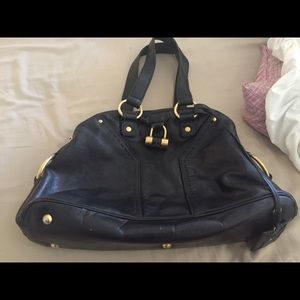 Used Yves Saint Laurent black 'muse' bag.