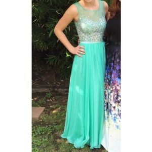 Prom dress