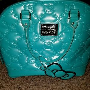 Beautiful turquoise blue Hello Kitty hand bag