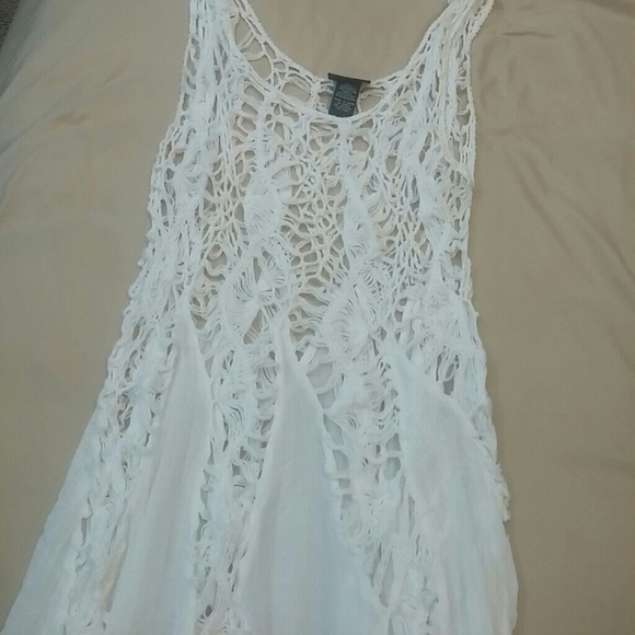 Lace tank bundle!! - Picture 2 of 4