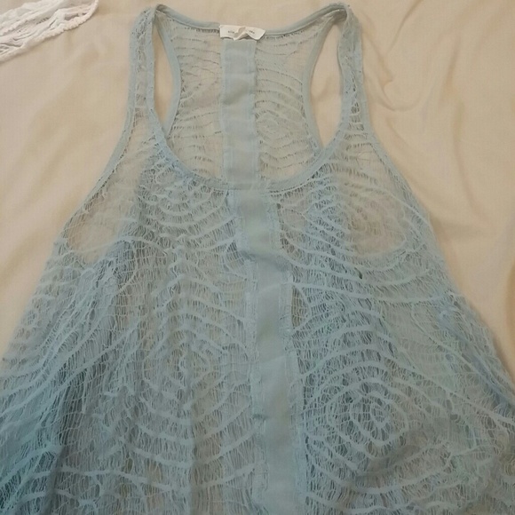 Lace tank bundle!! - Picture 3 of 4