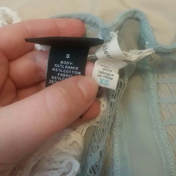 Lace tank bundle!! - Picture 4 of 4