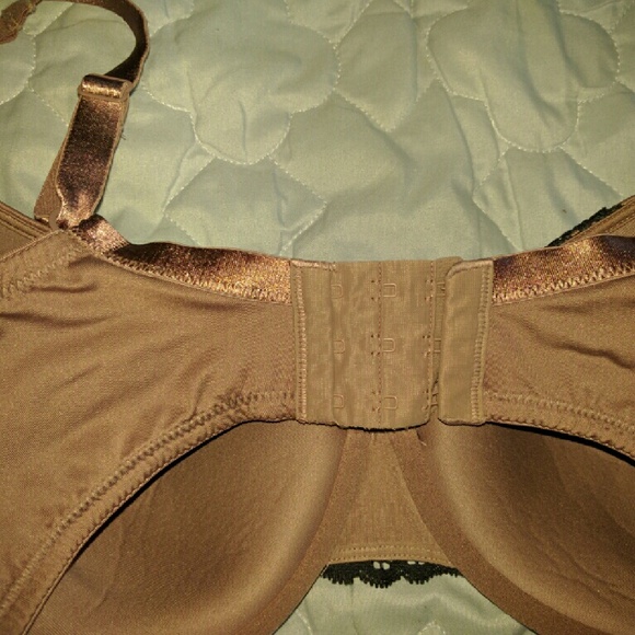 NWOT Self expressions by Maidenform T-shirt bra - Picture 3 of 3