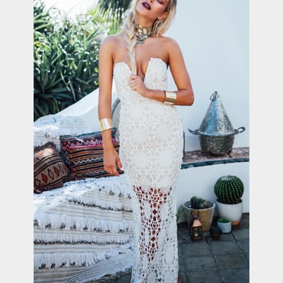 ISO white crochet sabo skirt formal dress
