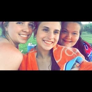 Meet your Posher, Ashlyn