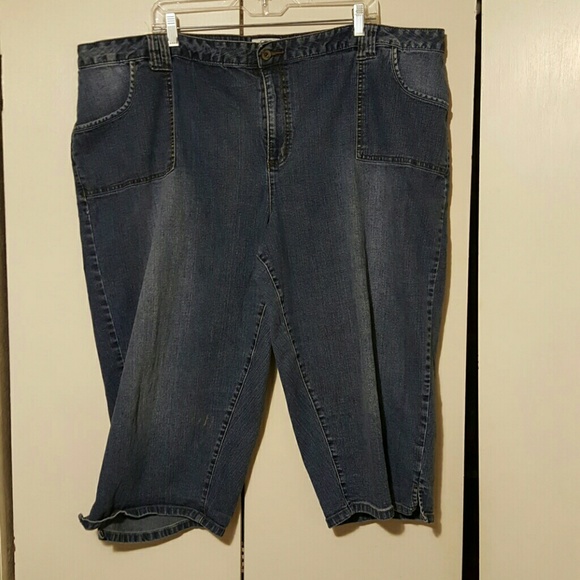 CATO Woman Jean capri, size 28W