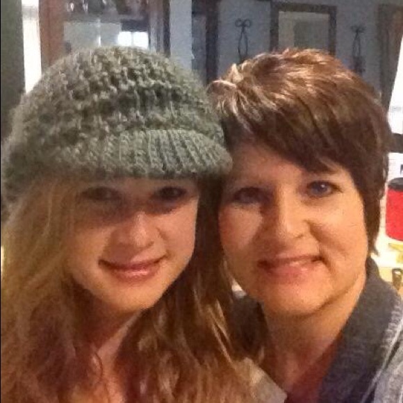 Meet your Posher, Angela