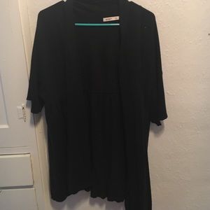 Lightweight cardigan. Black.