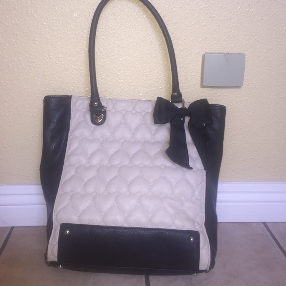 Large Betsey Johnson Bag