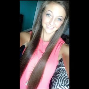 Meet your Posher, Julie