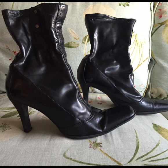 Vintage Nine West heeled boots - Picture 2 of 3